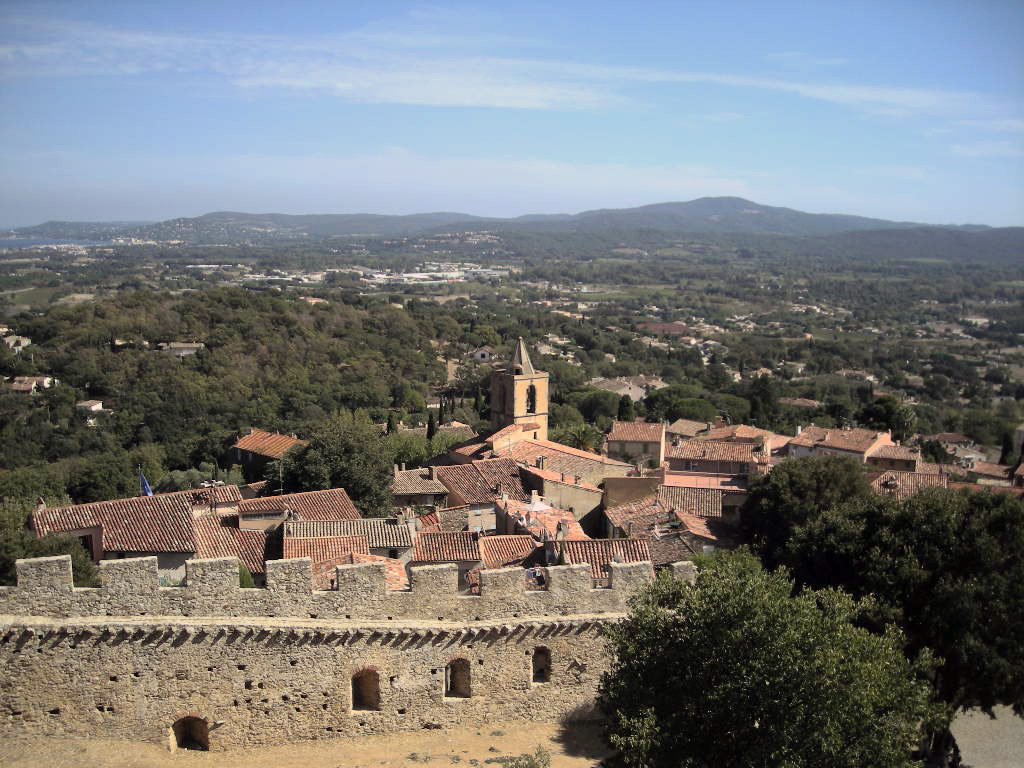 Fonds d'cran Constructions et architecture Villes - Villages le village de grimaud dans le var