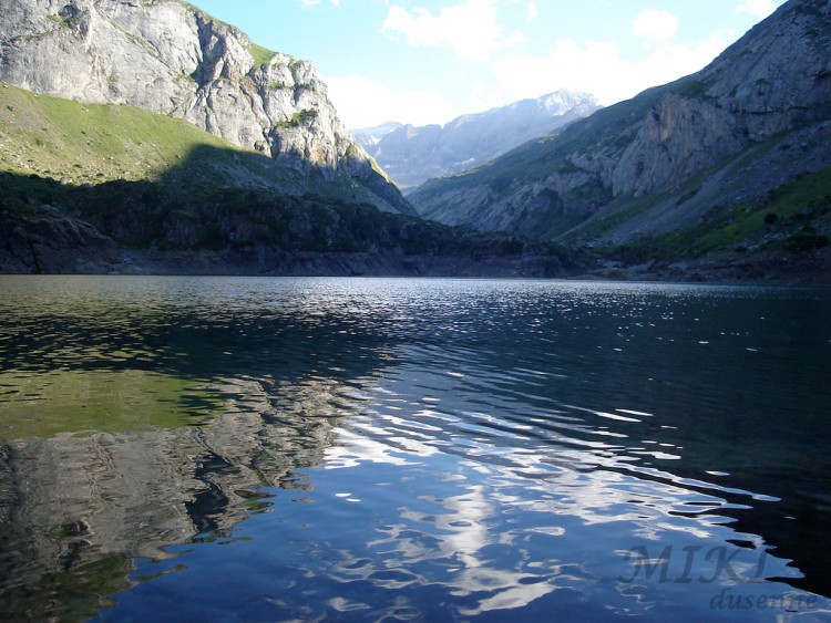 Wallpapers Nature Landscapes Plan d'eau dans les Alpes