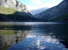 Fonds d'cran Nature Plan d'eau dans les Alpes