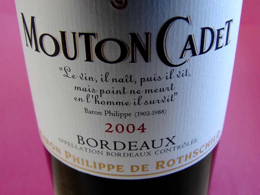 Fonds d'cran Objets Boissons - Alcool Mouton Cadet