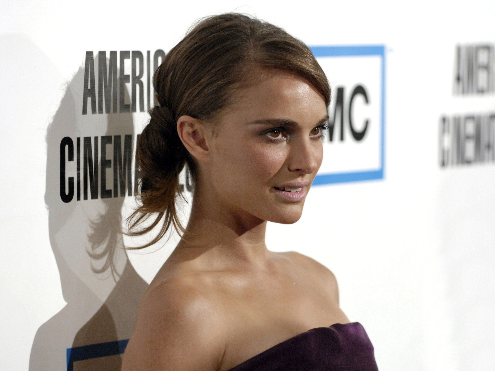 Fonds d'cran Clbrits Femme Natalie Portman 