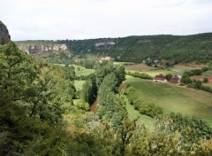 Fonds d'cran Voyages : Europe Valle du Cl dans le Lot