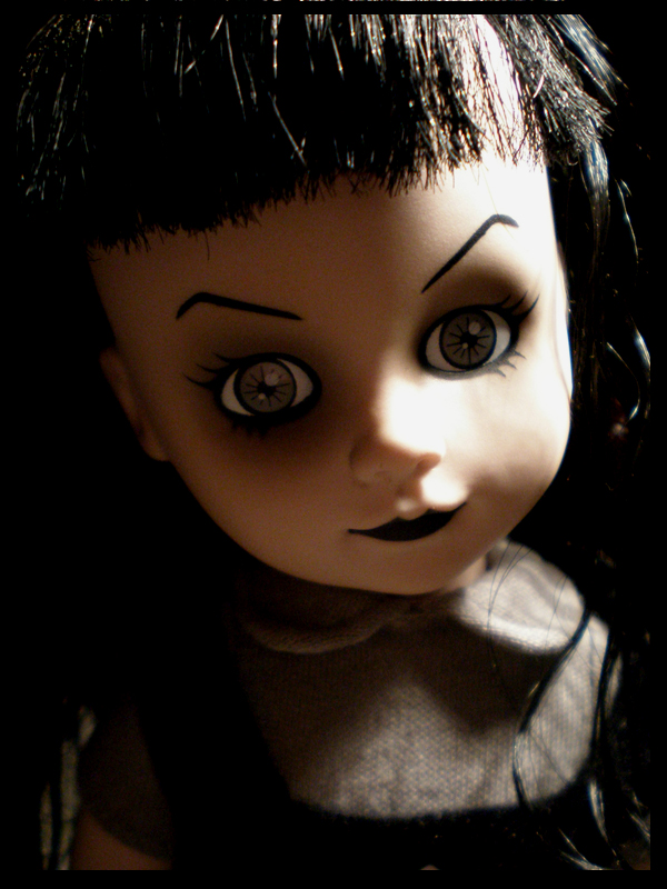 Wallpapers Objects Macabre dolls Living Dead Dolls-Mildread