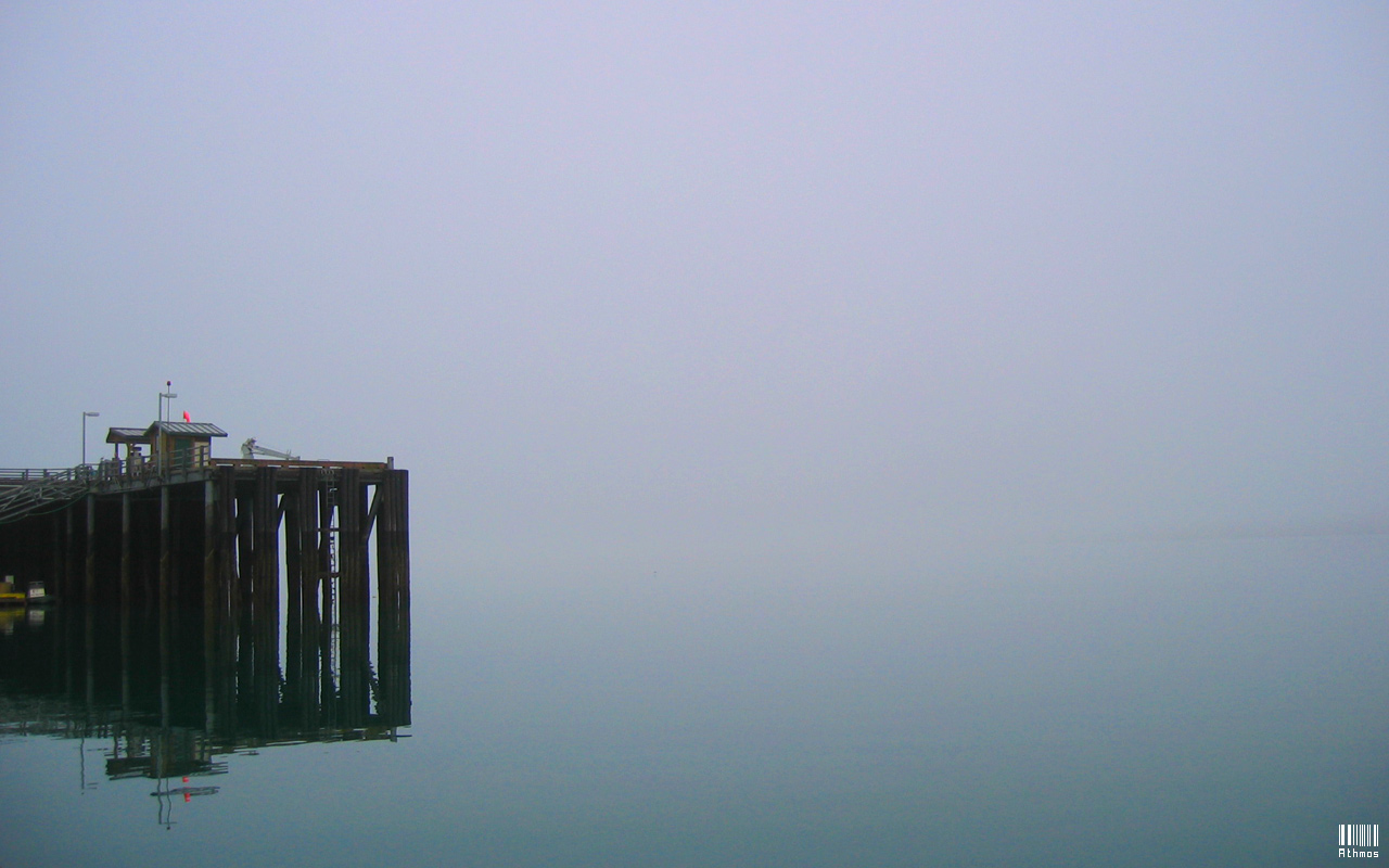 Fonds d'cran Constructions et architecture Ports - Quais Entre mer et brouillard