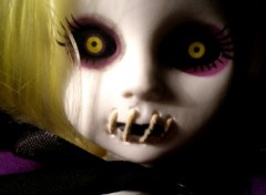 Fonds d'cran Objets Living Dead Dolls-Siren