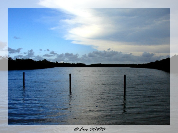 Fonds d'cran Nature Fleuves - Rivires - Torrents Fleuve Montsinry