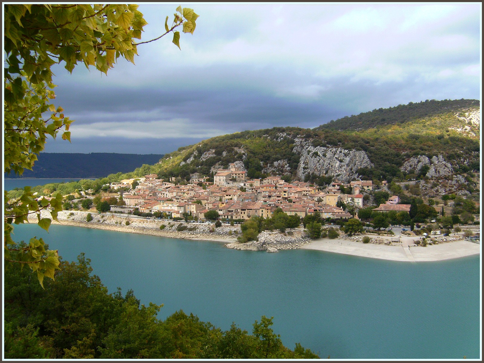 Fonds d'cran Voyages : Europe France > Provence-Alpes-Cte d'Azur Bauduen (83)