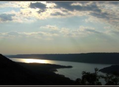 Fonds d'cran Nature Lac de Sainte-Croix sur le Verdon