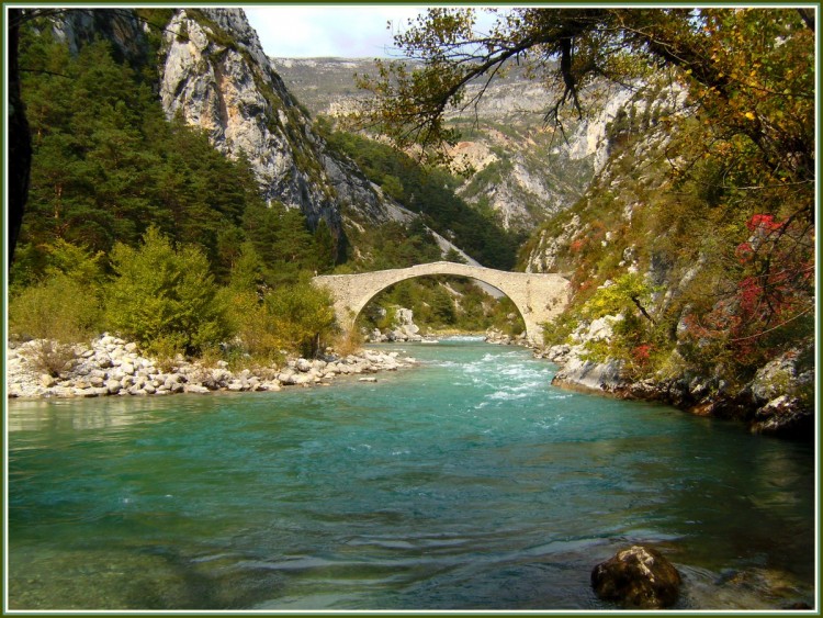 Wallpapers Constructions and architecture Bridges - Aqueduct Pont du Tusset (gorges du Verdon)