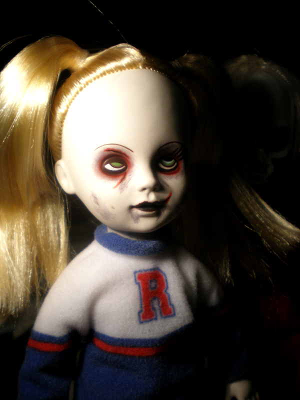 Fonds d'cran Objets Poupes macabres Living Dead Dolls-Otis & Cheerleader