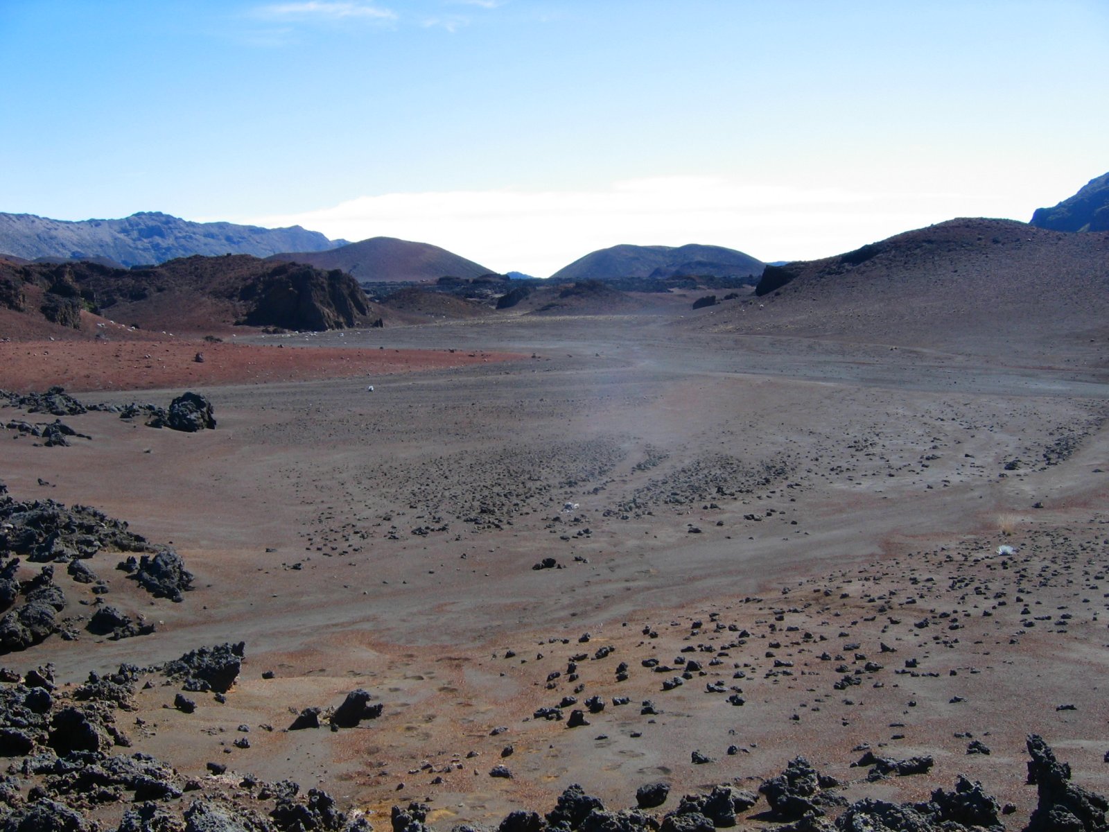 Fonds d'cran Voyages : Amrique du nord Etats-Unis > Hawa Sur le sentier de l'Haleakala Crater