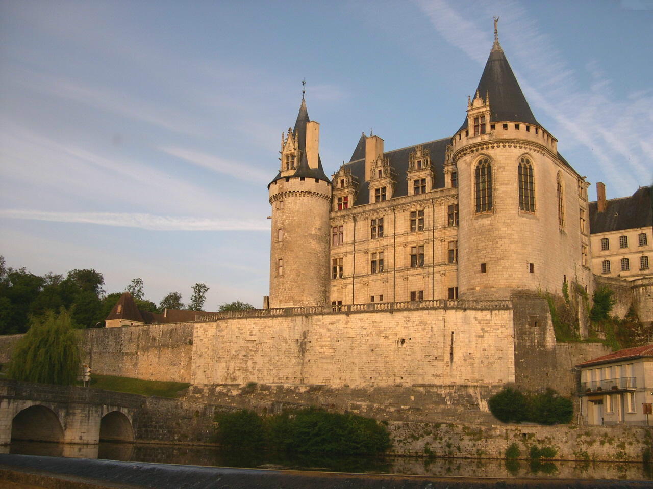 Wallpapers Constructions and architecture Castles - Palace La rochefoucauld