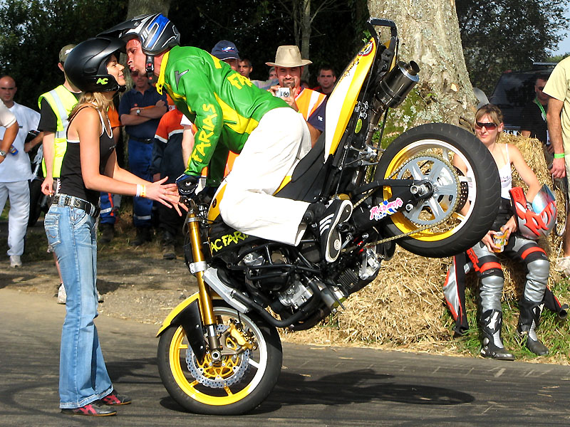 Fonds d'cran Motos Stunt & Freeride AC Farias - Landrvarzec #07