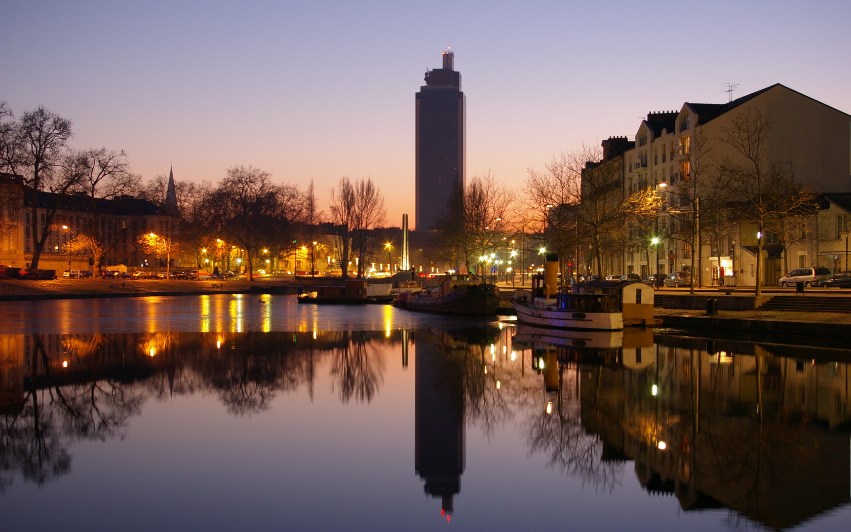 Wallpapers Constructions and architecture Harbours - Docks Tour de Bretagne