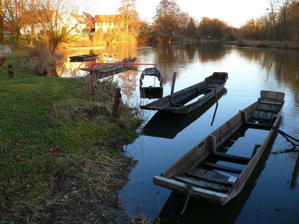 Fonds d'cran Bateaux Barques - Pirogues BARQUES DE PECHEURS