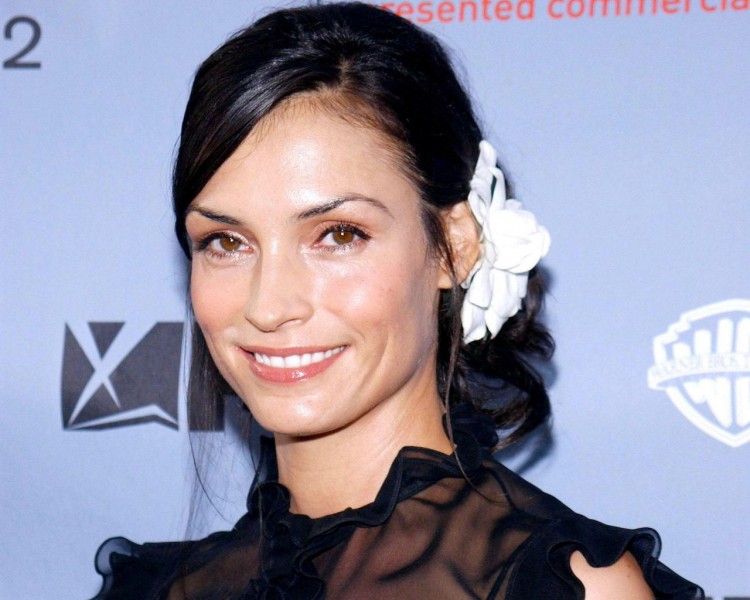 Wallpapers Celebrities Women Famke Janssen Wallpaper N193882