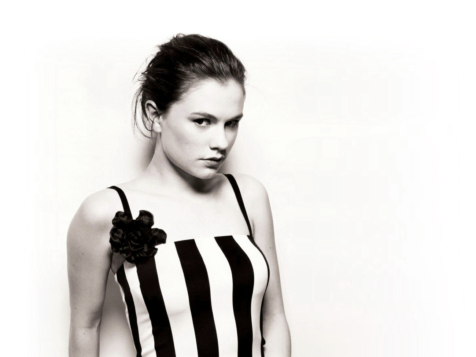 Fonds d'cran Clbrits Femme Anna Paquin 