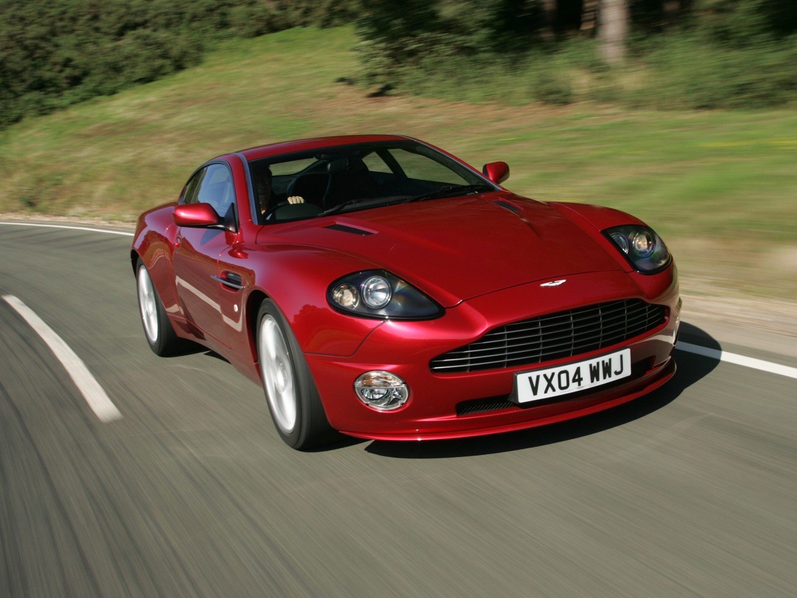 Fonds d'cran Voitures Aston Martin Vanquish