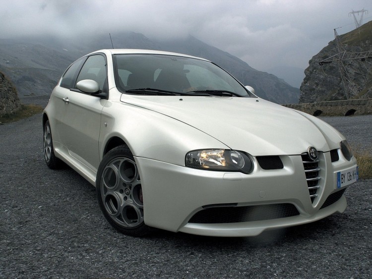 Fonds d'cran Voitures Alfa Romo 147 GTA