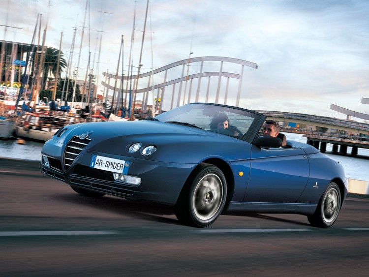 Fonds d'cran Voitures Alfa Romo Spyder