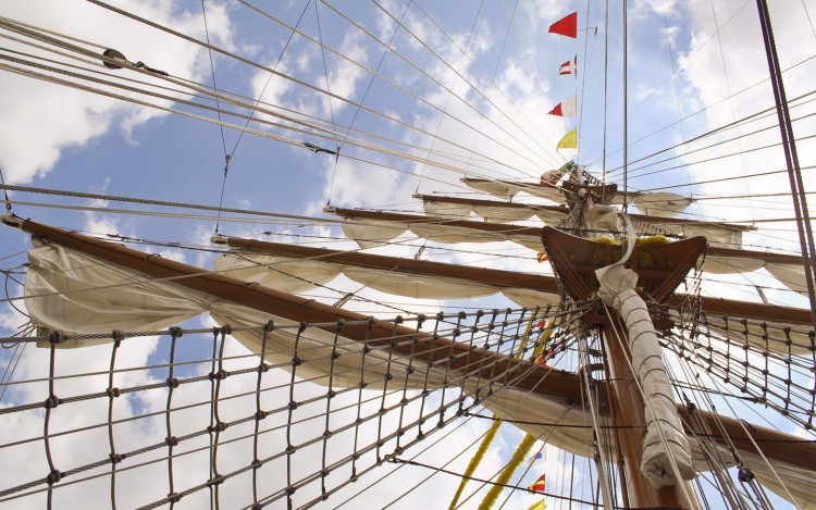 Wallpapers Boats Sailboats Cuauhtemoc  Bordeaux