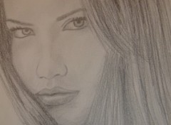 Fonds d'cran Art - Crayon Adriana Lima