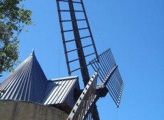 Fonds d'cran Constructions et architecture Moulin prs de Ramatuelle (Var)