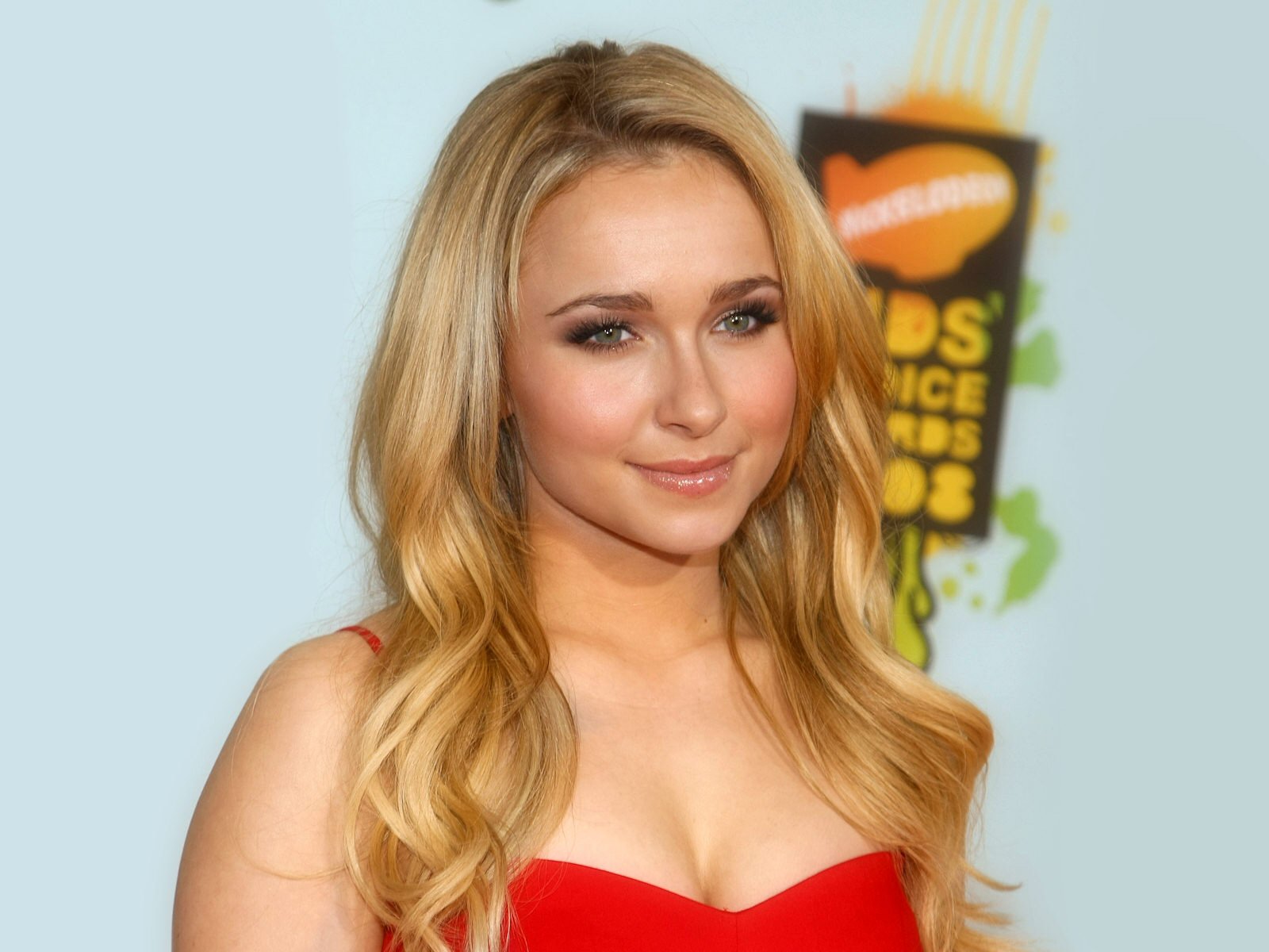 Fonds d'cran Clbrits Femme Hayden Panettiere 