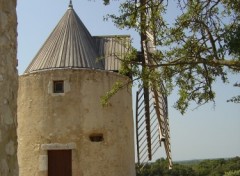 Fonds d'cran Constructions et architecture Moulin en Provence