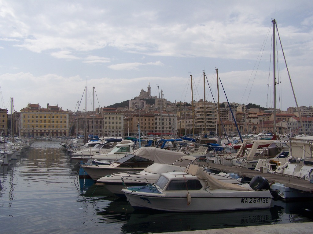 Fonds d'cran Bateaux Ports Le Vieux Port  MARSEILLE