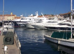 Fonds d'cran Bateaux yatchs  St Tropez
