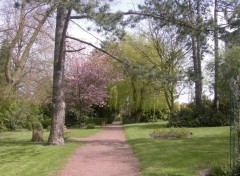 Fonds d'cran Nature le jardin public de Bergues dans le Nord