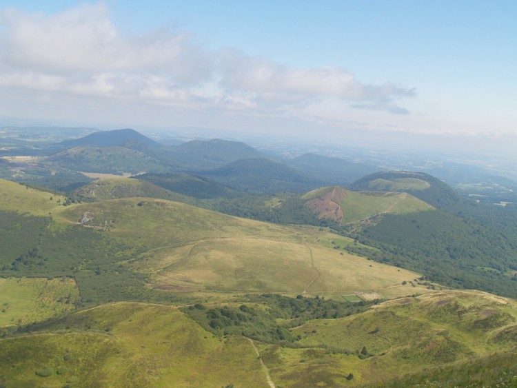 Fonds d'cran Nature Volcans Chane des puys, Puy de Dme