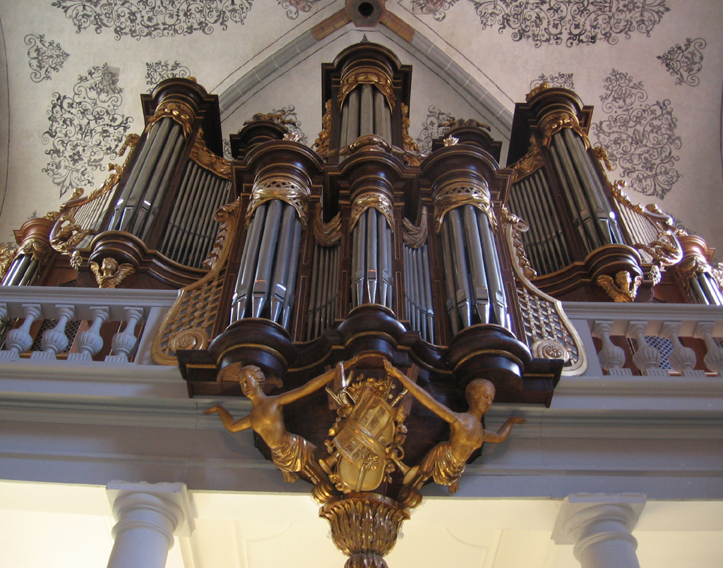 Fonds d'cran Objets Musique orgue de l'glise saint franois