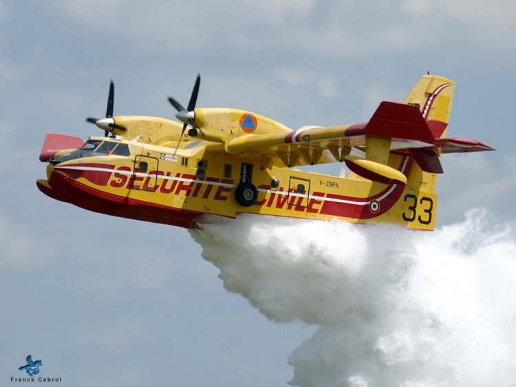 Fonds d'cran Avions Canadairs Canadair 01