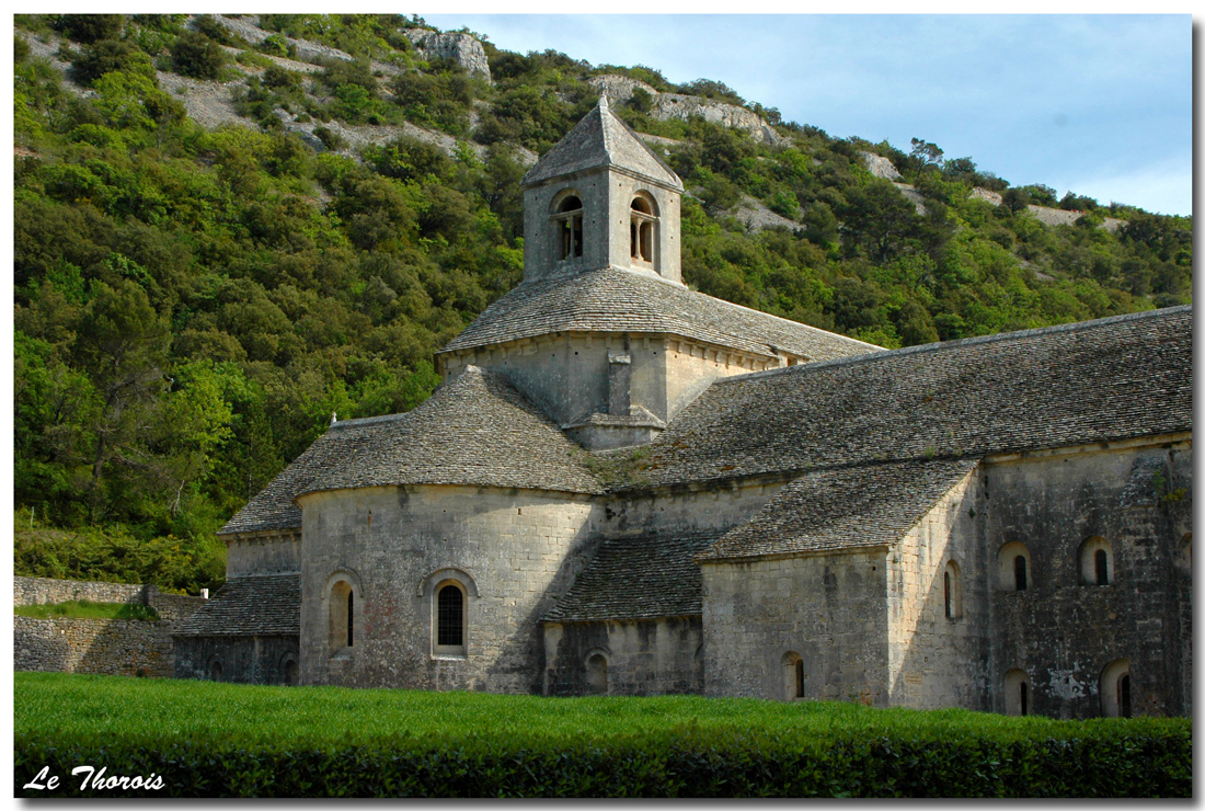 Wallpapers Trips : Europ France > Provence-Alpes-Cte d'Azur Abbaye Notre-Dame de Snanque