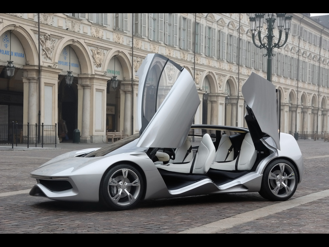 Fonds d'cran Voitures Concepts-car Pininfarina-Sintesi-Concept