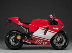 Fonds d'cran Motos  Ducati Alice