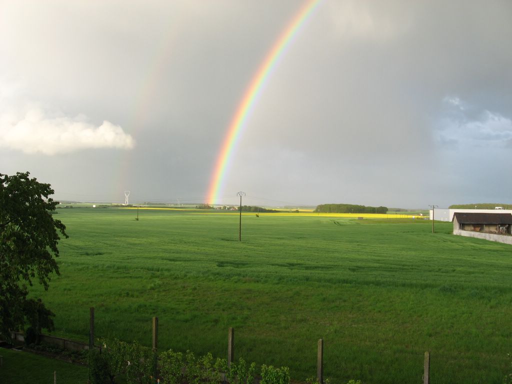 Wallpapers Nature Rainbows merveilleux arc en ciel