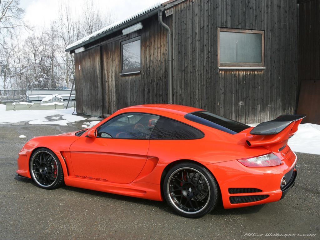 Fonds d'cran Voitures Porsche Porsche 911 Carrera GTR 650 Avalanche evo orange-black by Gemballa