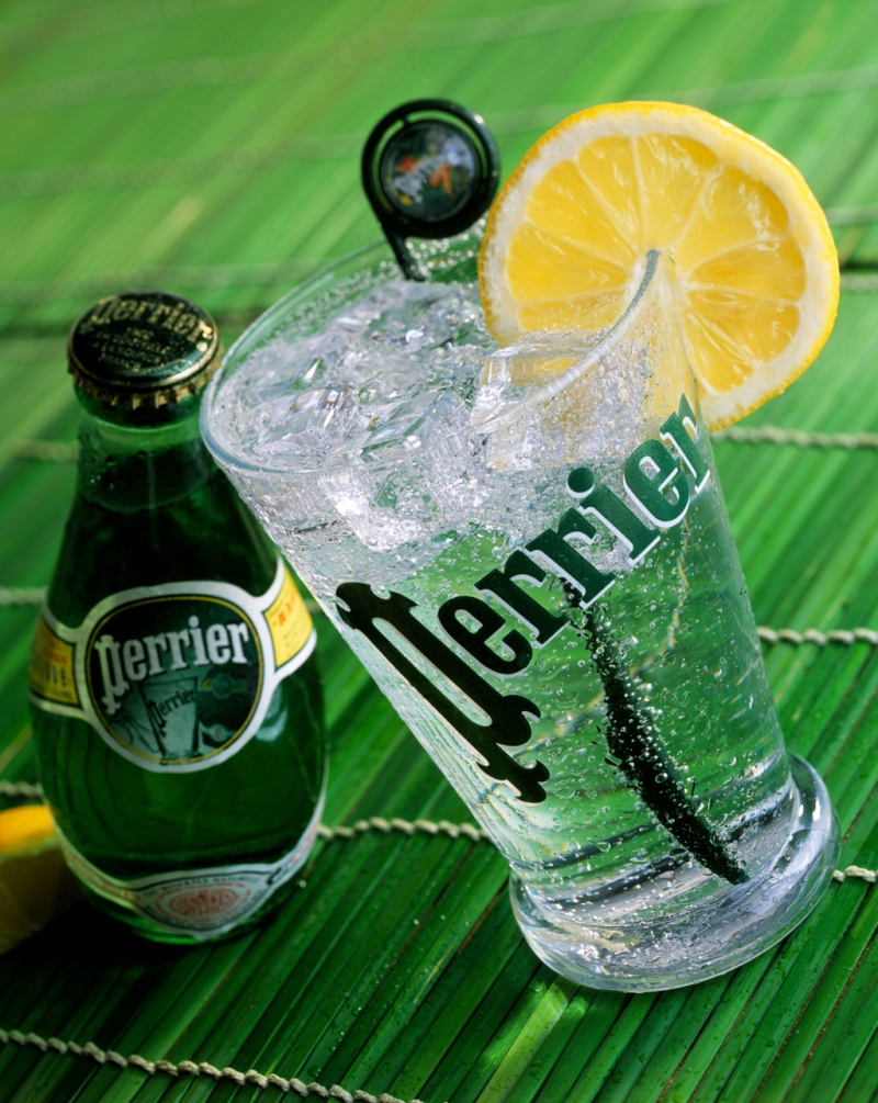 Fonds d'cran Objets Boissons - Alcool Perrier