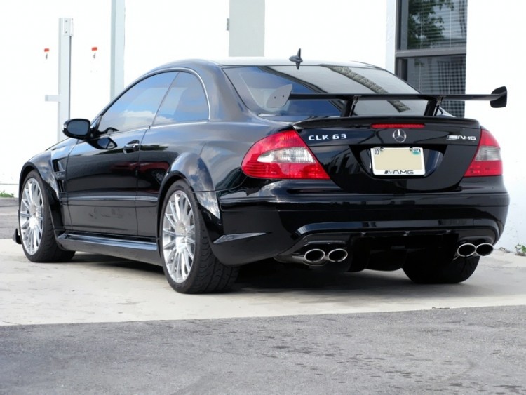 Fonds d'cran Voitures Mercedes  Mercedes-Benz CLK63 AMG Black Series by RENNTech