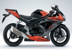 Fonds d'cran Motos Suzuki GSX-R750 (2008)