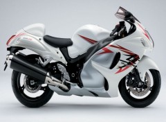 Fonds d'cran Motos GSX1300R Hayabusa (2008)