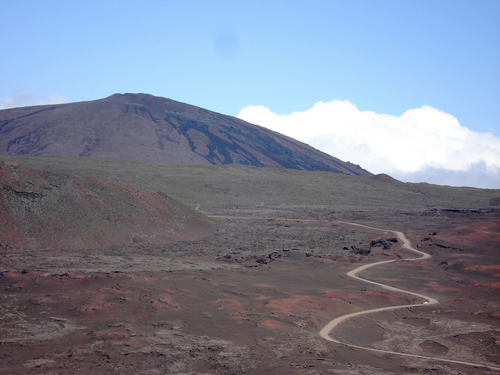 Fonds d'cran Nature Volcans route du volcan