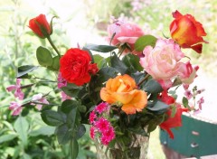 Fonds d'cran Nature Bouquet de fleurs