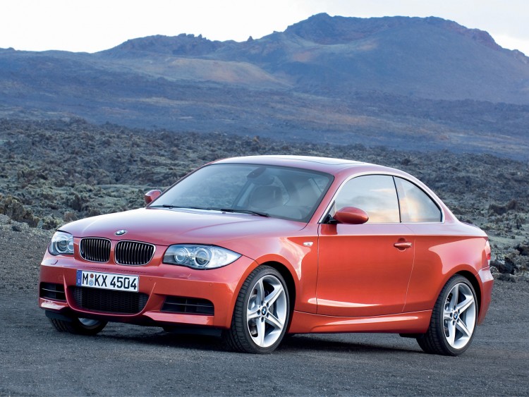 Fonds d'cran Voitures BMW BMW 135i