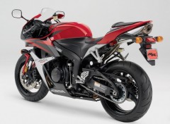 Fonds d'cran Motos Honda CBR 600