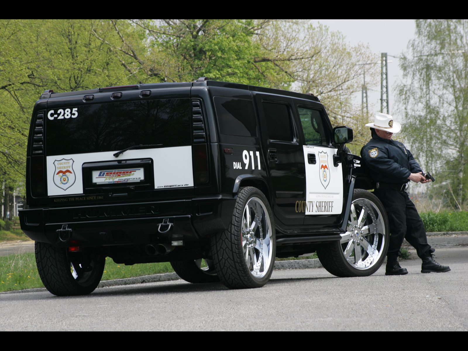 Fonds d'cran Voitures Hummer Voiture de Police Hummer