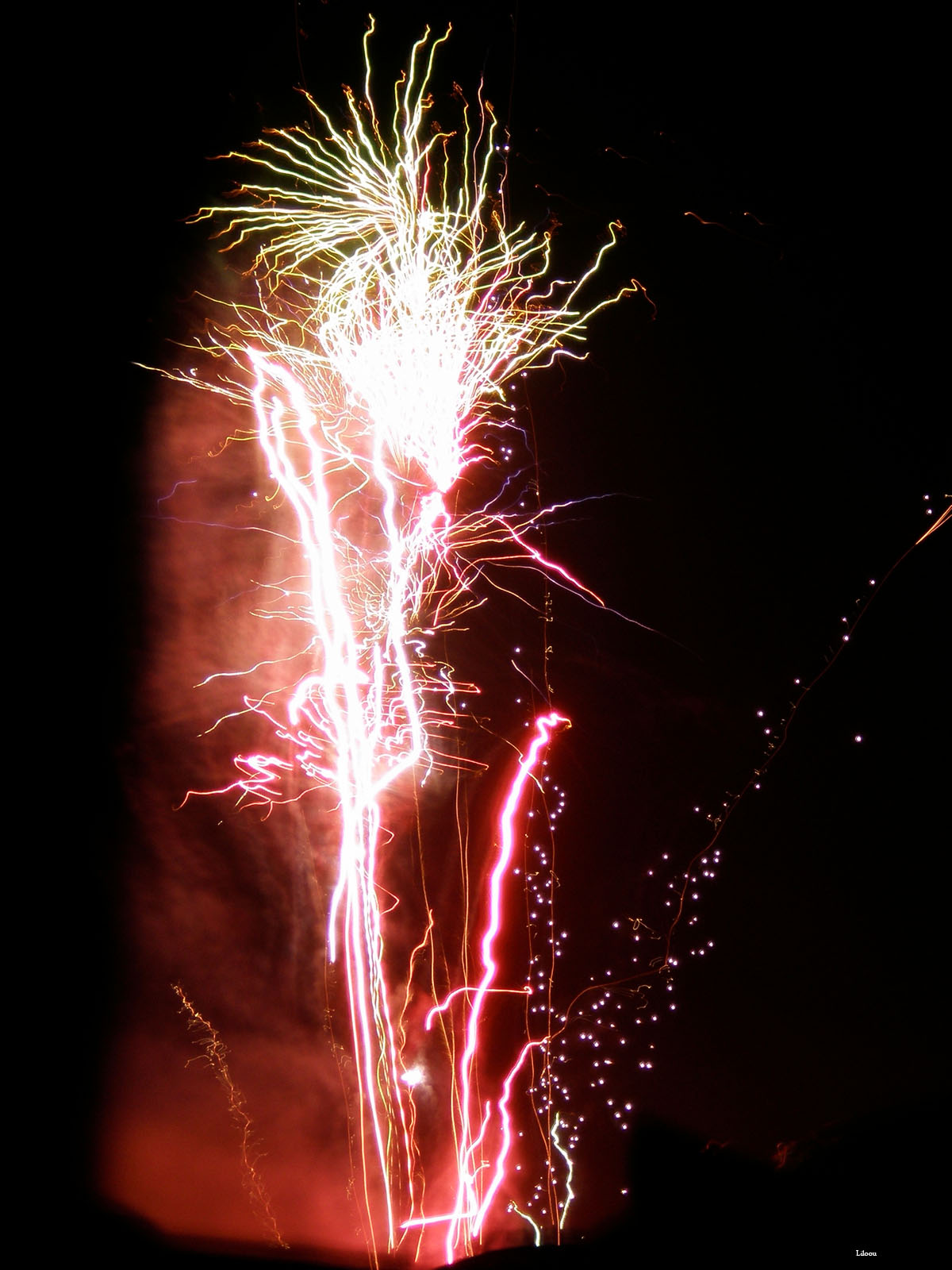 Fonds d'cran Hommes - Evnements Feux d'Artifice Feu d'artifice des 24H du Mans 2008 !